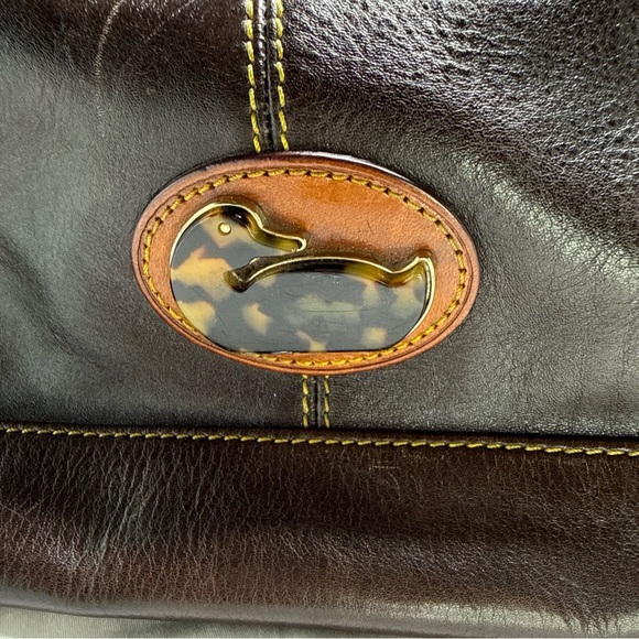Dooney & Bourke brown women\'s classics shoulder bag.